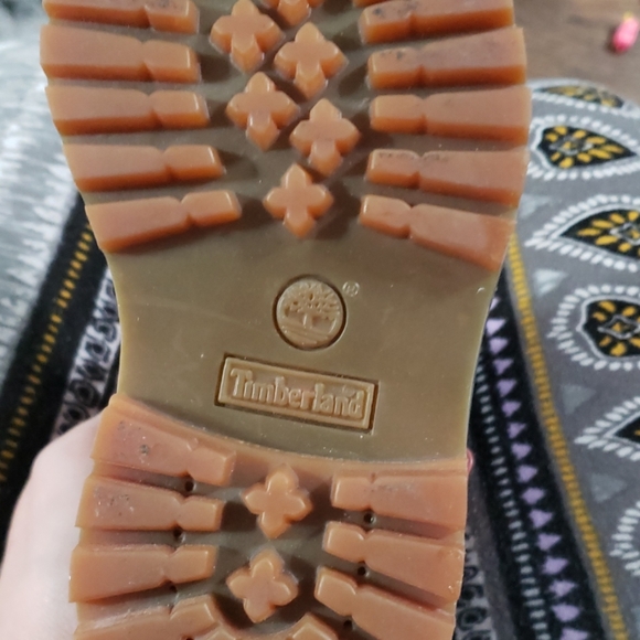 Little Boy Timberlands - Picture 2 of 5